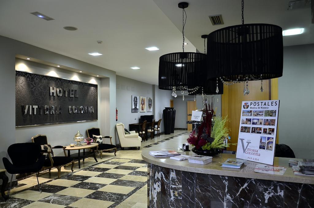 Hospedium Hotel Vittoria Colonna Medina de Ríoseco Buitenkant foto