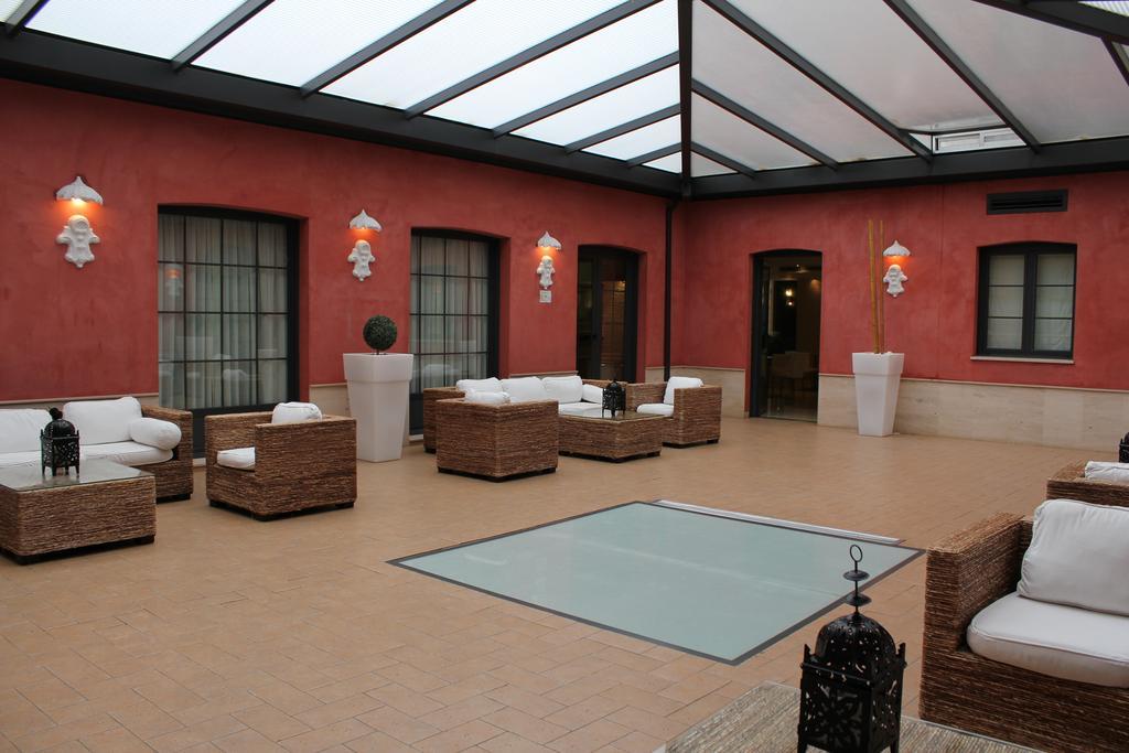 Hospedium Hotel Vittoria Colonna Medina de Ríoseco Buitenkant foto